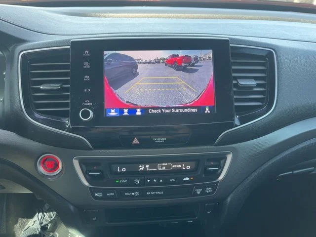 Used 2023  Honda RTL image 13