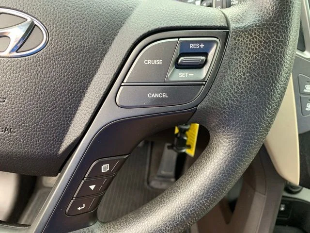 Used 2017 Black Hyundai 2.4 Base image 27