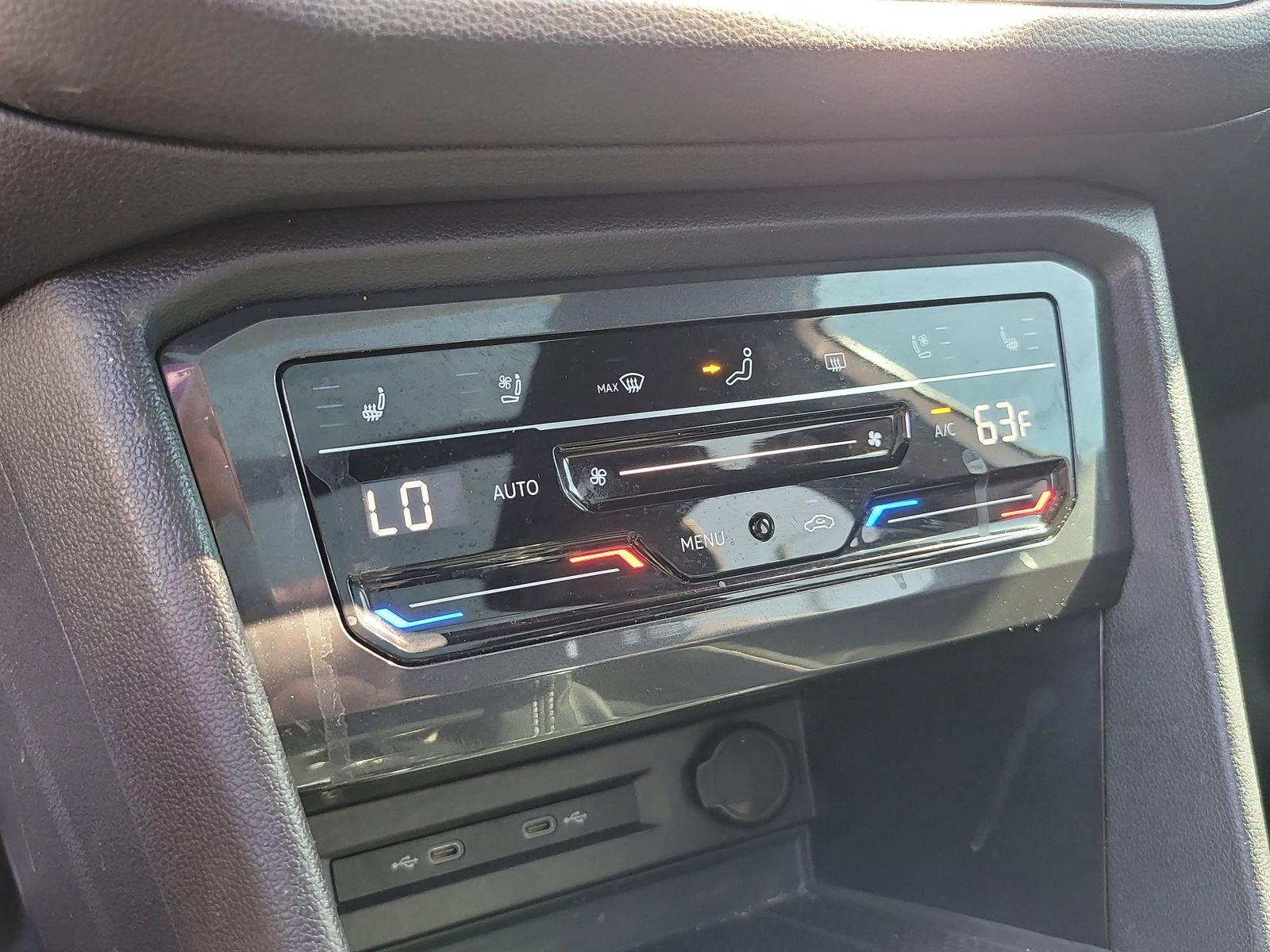 2022 Volkswagen Tiguan SEL R-LINE - Photo 26