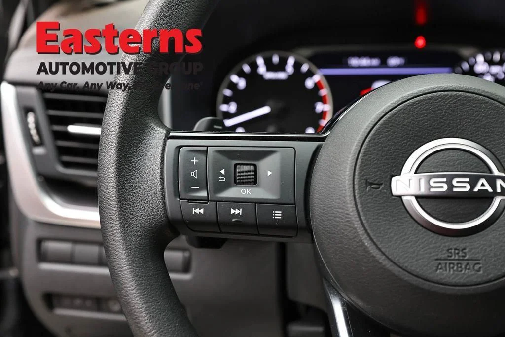 Used 2023 Black Nissan SV image 16