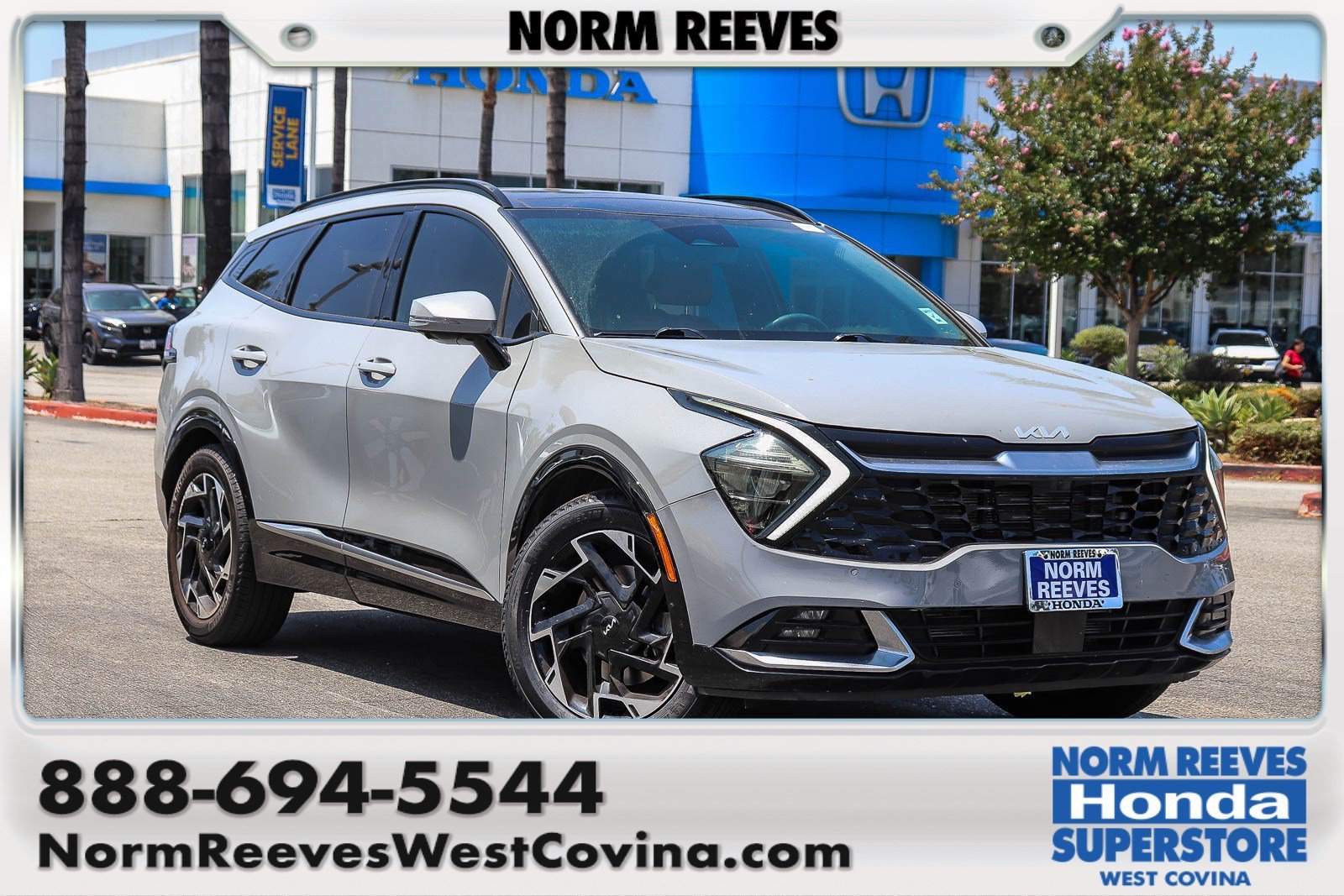 Used 2024 Wolf Gray Kia SX-Prestige image 1