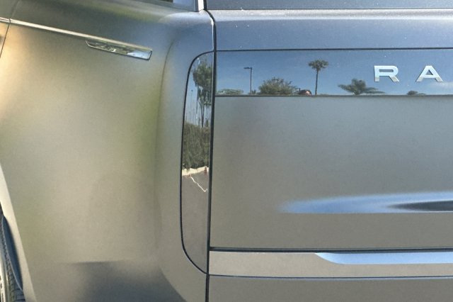 New 2026 Obsidian Black Satin Land Rover SE image 25