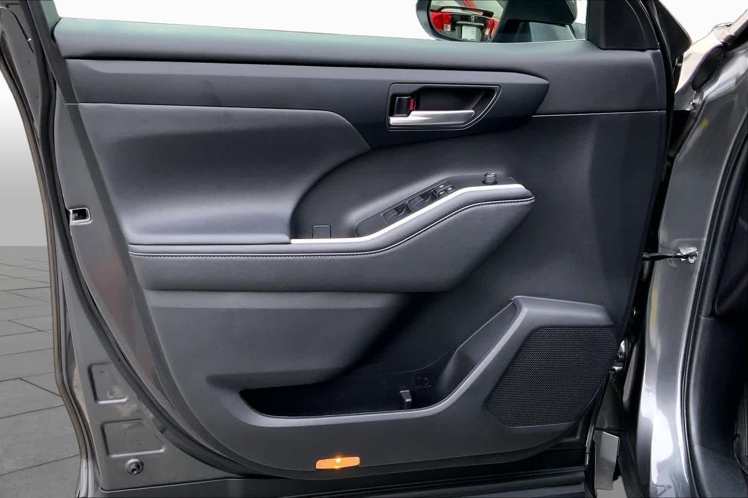 Used 2023 Magnetic Gray Metallic Toyota XLE image 19