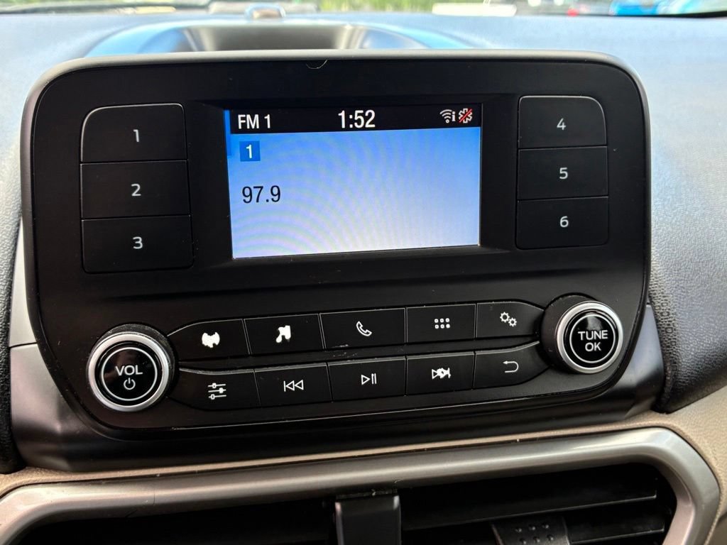 Used 2020  Ford S image 27
