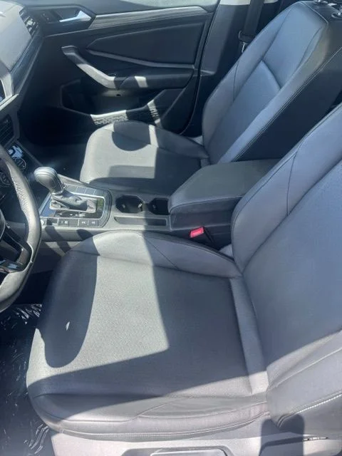 Used 2019 White Volkswagen SEL image 11