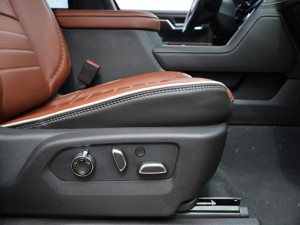 2026 GMC Sierra 2500HD Denali Ultimate - Photo 8