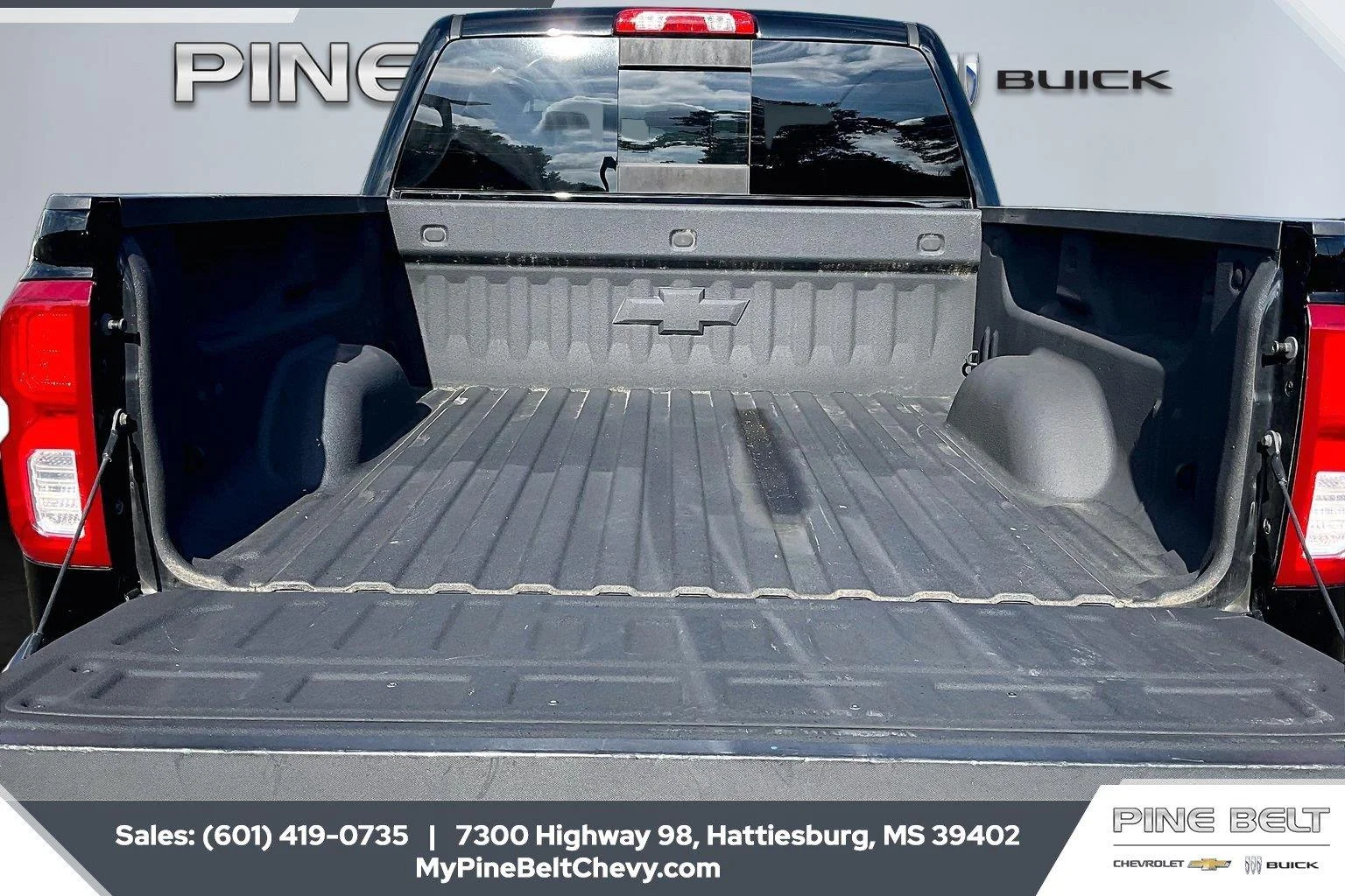 Used 2017 BLACK Chevrolet LTZ image 5