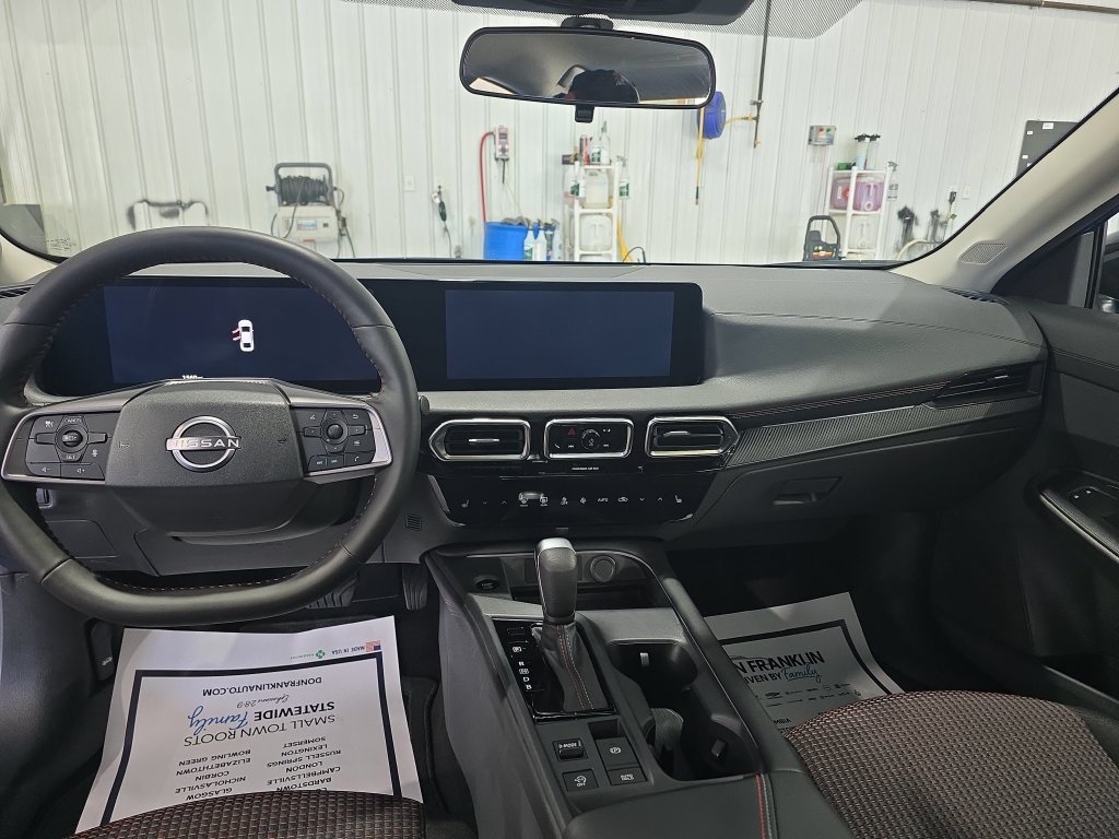 Used 2026 Blue Nissan SR image 17