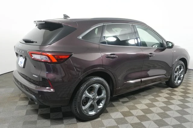 Certified Used 2023 Cinnabar Red Metallic Ford ST-Line image 3