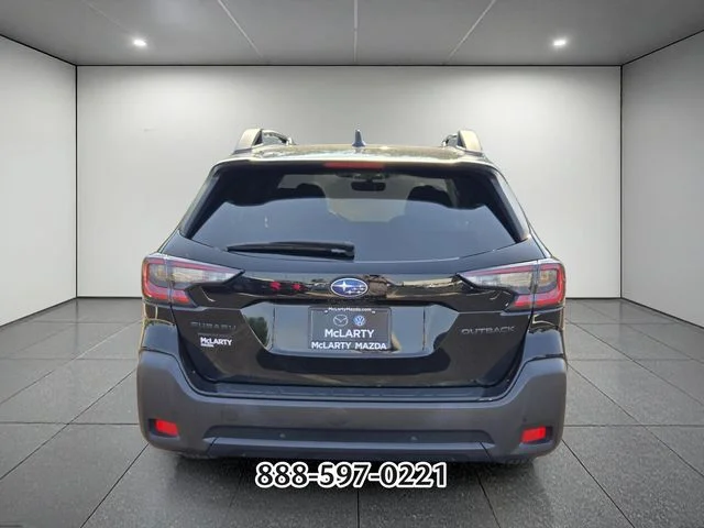 Used 2025 Crystal Black Silica SUBARU ONYX EDITION image 4