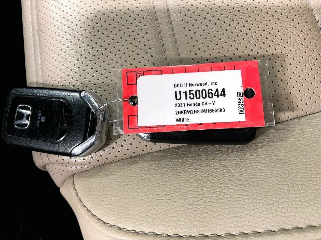 Used 2021 White Honda EX-L image 32