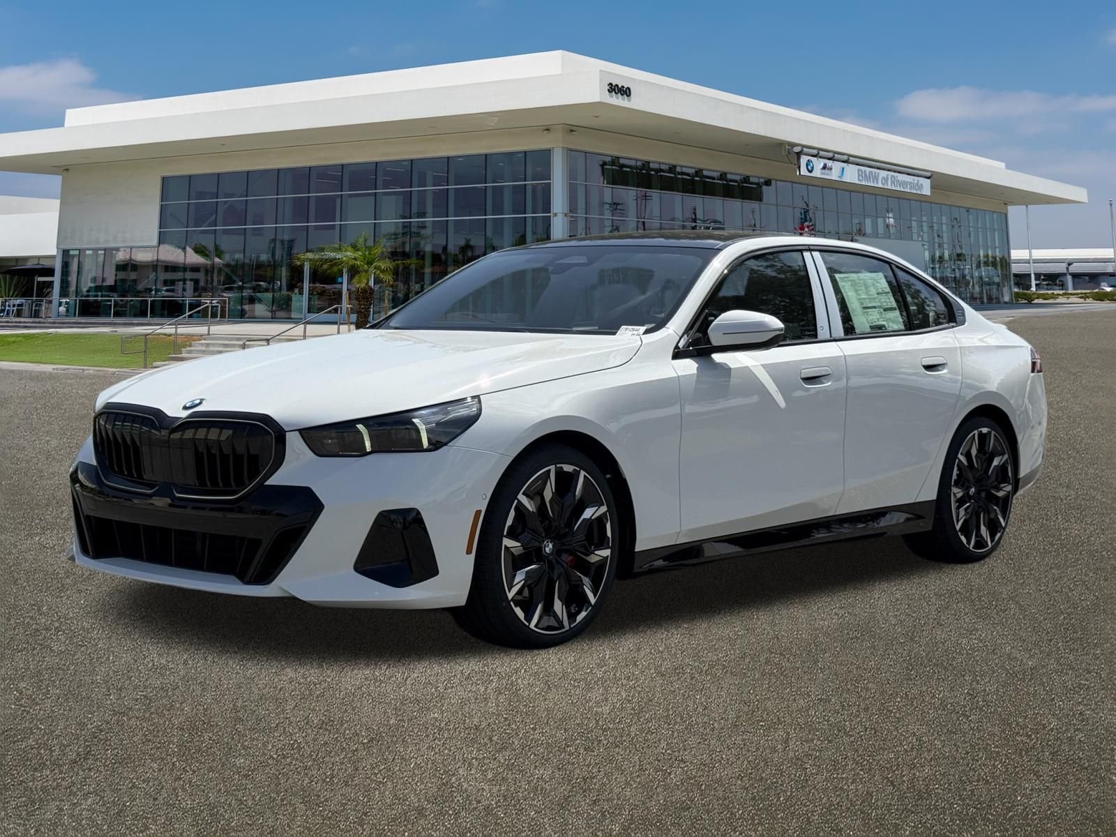 New 2027 Alpine White BMW 530i image 4