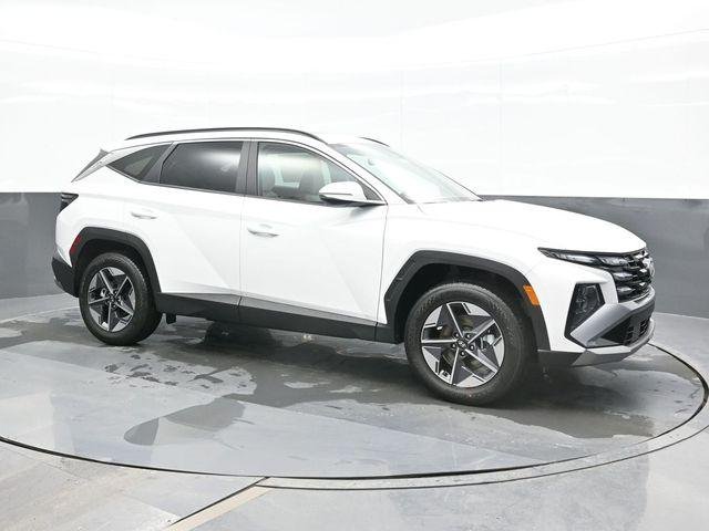 New 2026 White Hyundai SEL Premium AWD image 7