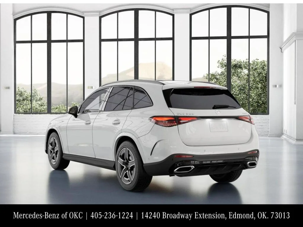 Used 2026 White Mercedes-Benz GLC 300 image 28
