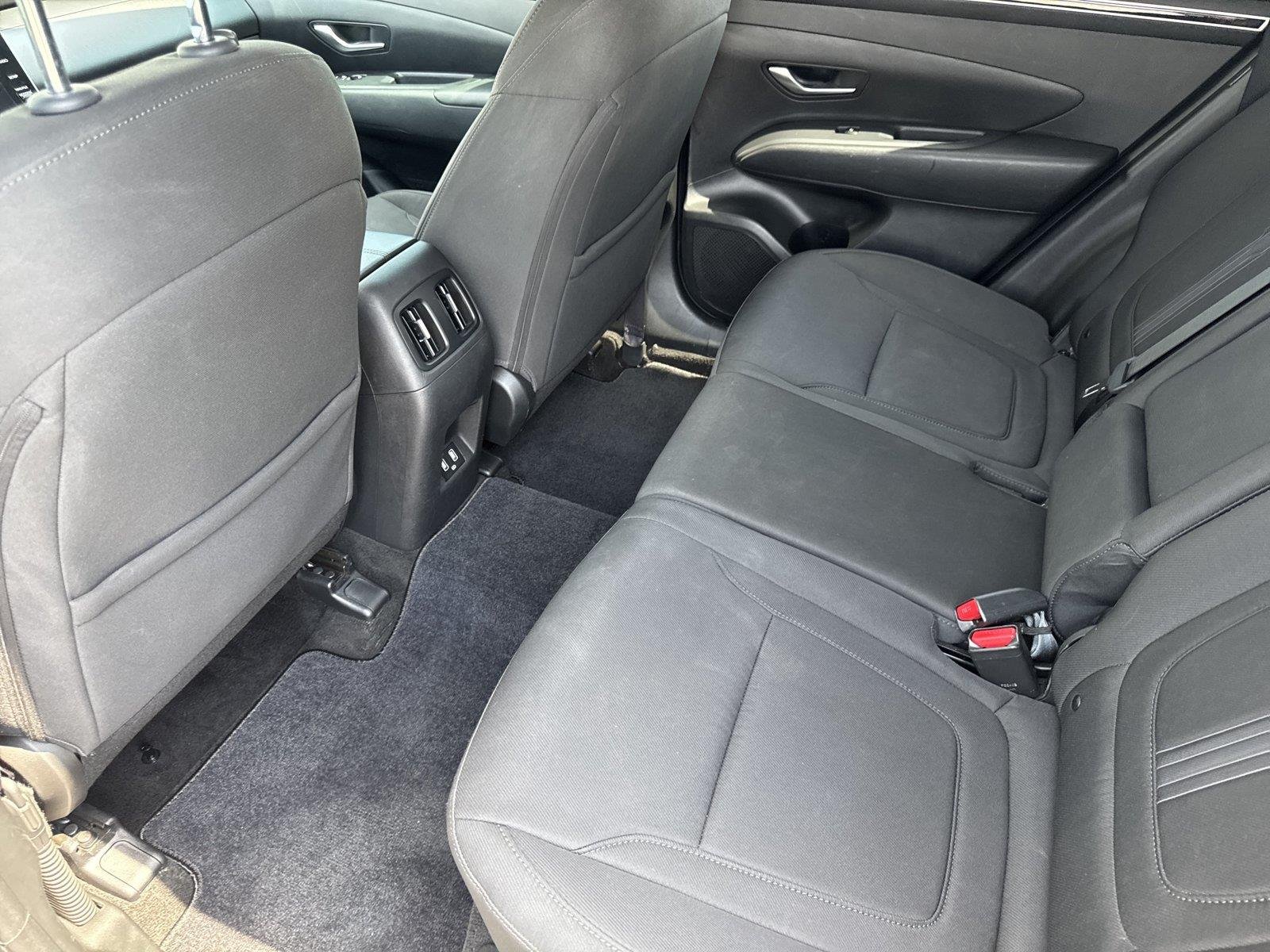 Used 2023 Amazon Gray Hyundai SEL image 30