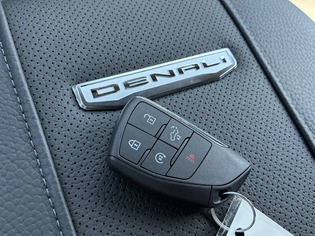 New 2026 Onyx Black GMC Denali image 27