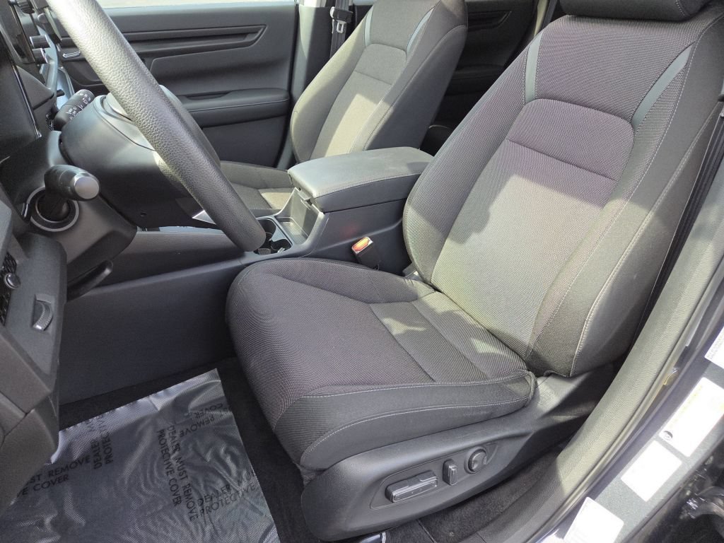 Used 2024 sparkle silver metallic Honda EX image 6