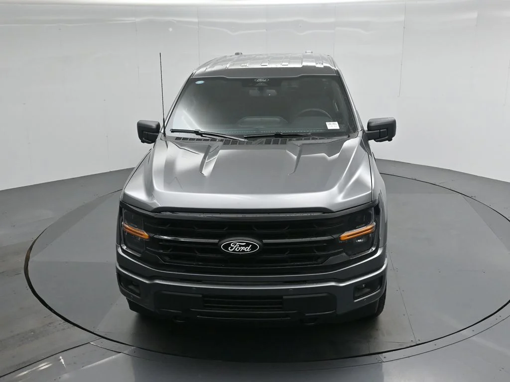 New 2026 Carbonized Gray Metallic Ford XLT image 35