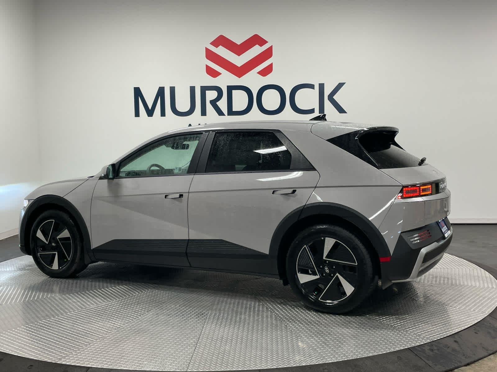 New 2026 Cyber Gray Hyundai SEL image 4