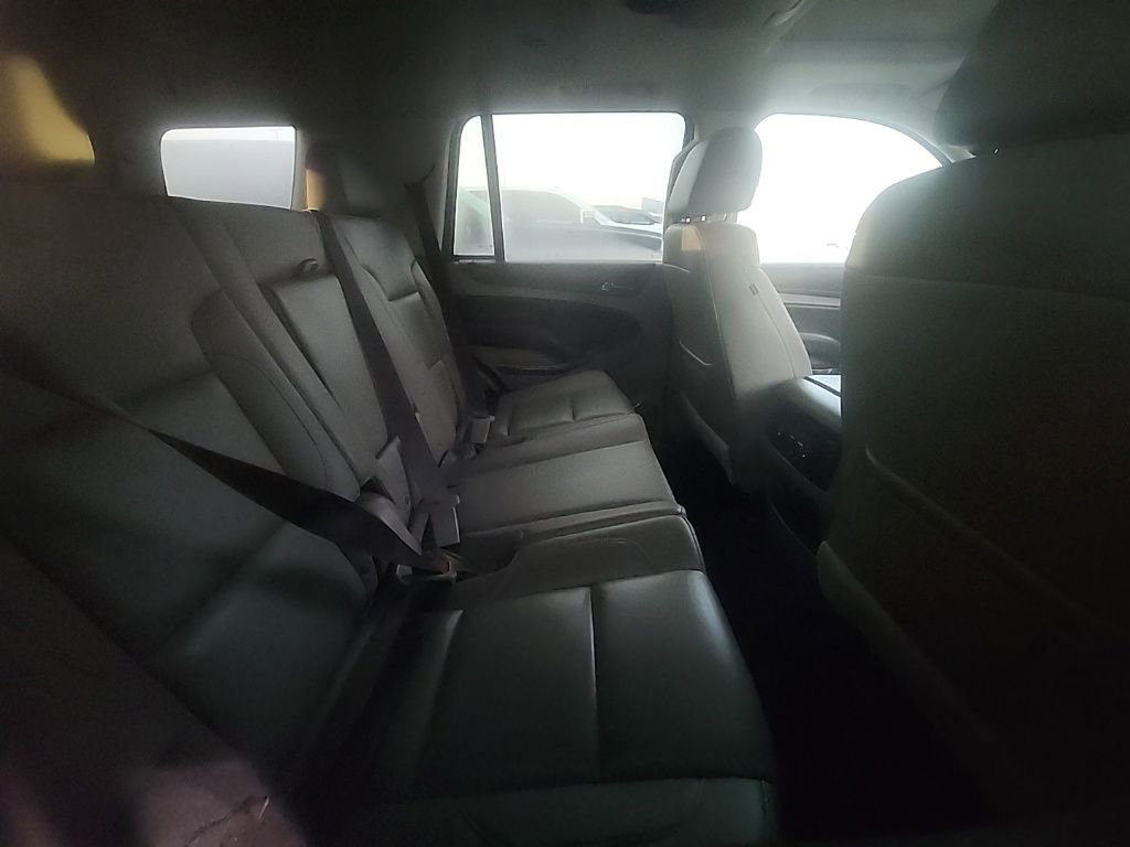 Used 2018 SILVER ICE METALLIC Chevrolet LT image 5