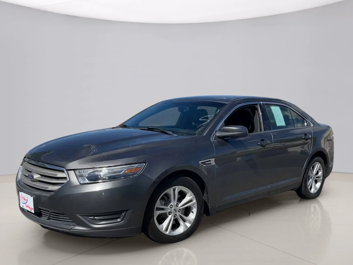 Used 2015 Gray Ford SEL image 2