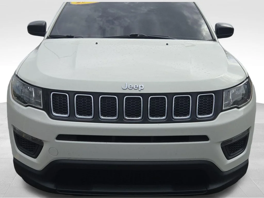 Used 2019 White Clearcoat Jeep Sport image 17