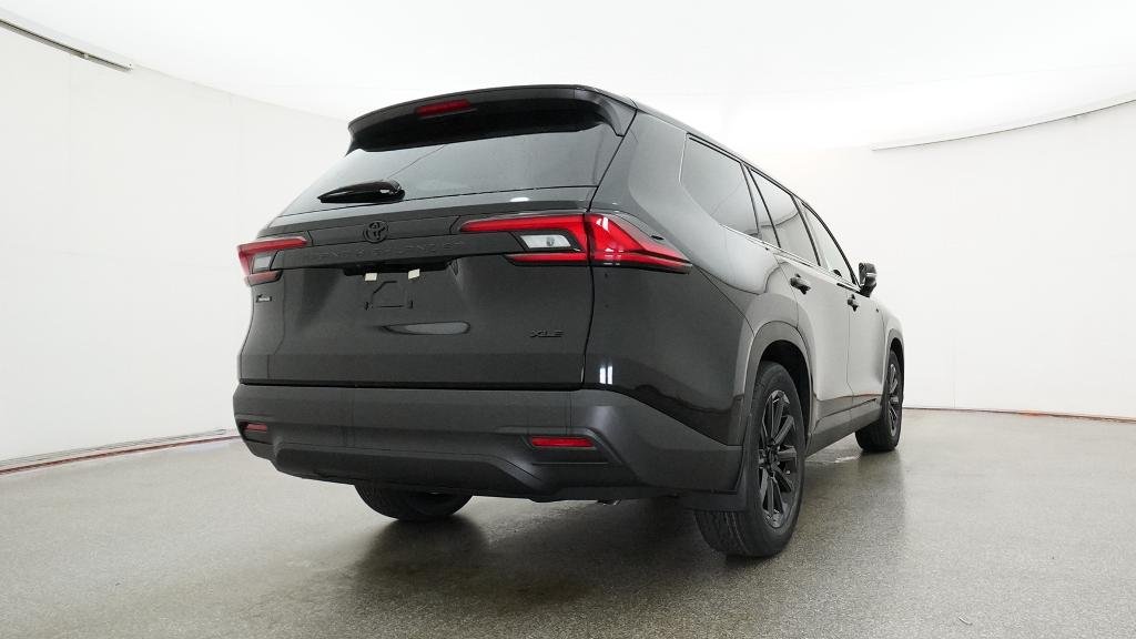 New 2026 Midnight Black Metallic Toyota XLE image 51