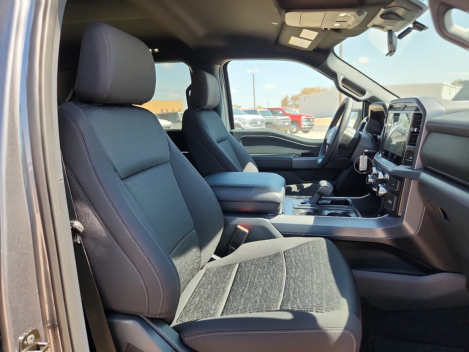 New 2026 Carbonized Gray Metallic Ford XLT image 20