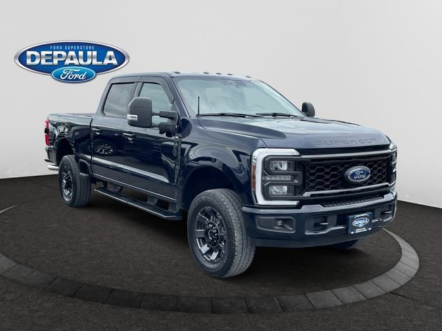 Used 2024 Blue Metallic Ford XLT image 9