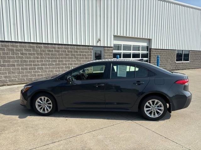 Used 2023 Gray Toyota LE image 9