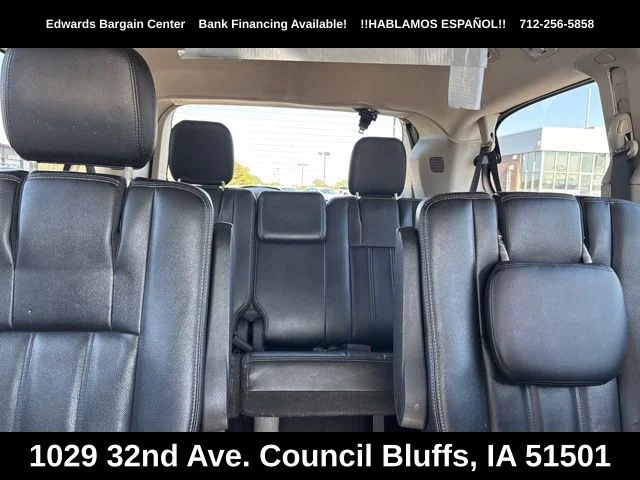 Used 2015 Black Chrysler Touring image 21