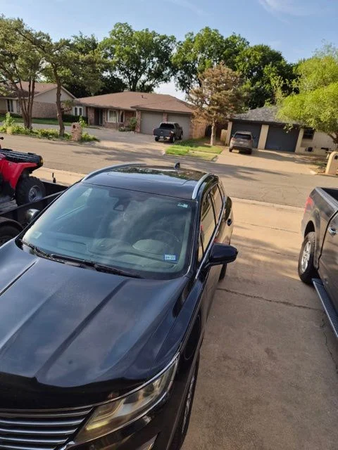 Used 2015 Black Lincoln Base image 5