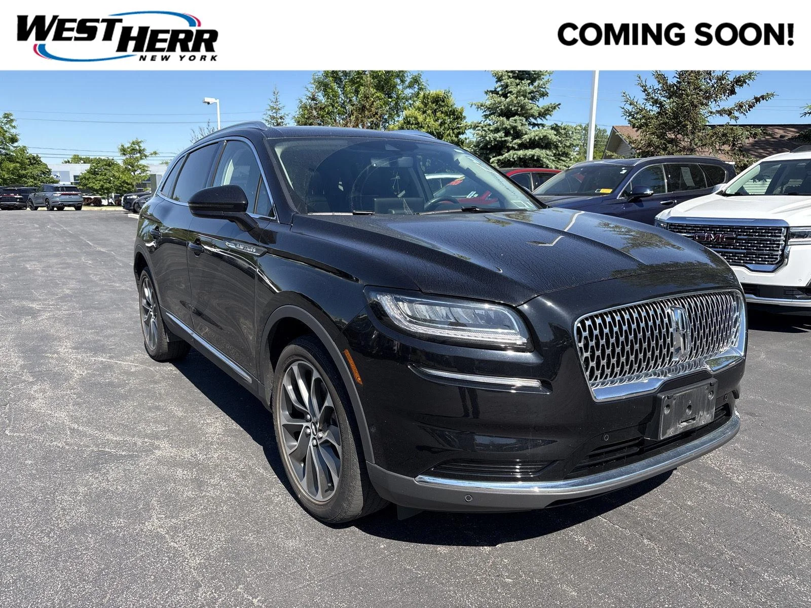 Used 2023 Infinite Black Metallic Clearcoat Lincoln Reserve image 1
