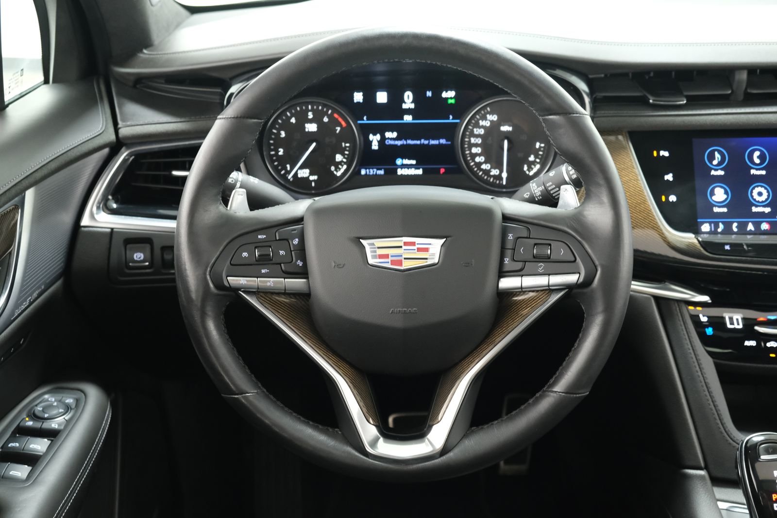 Used 2020 Stellar Black Metallic Cadillac Sport image 12