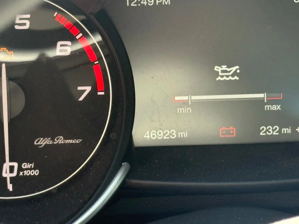 Used 2019 Blue Alfa Romeo Ti Sport image 8