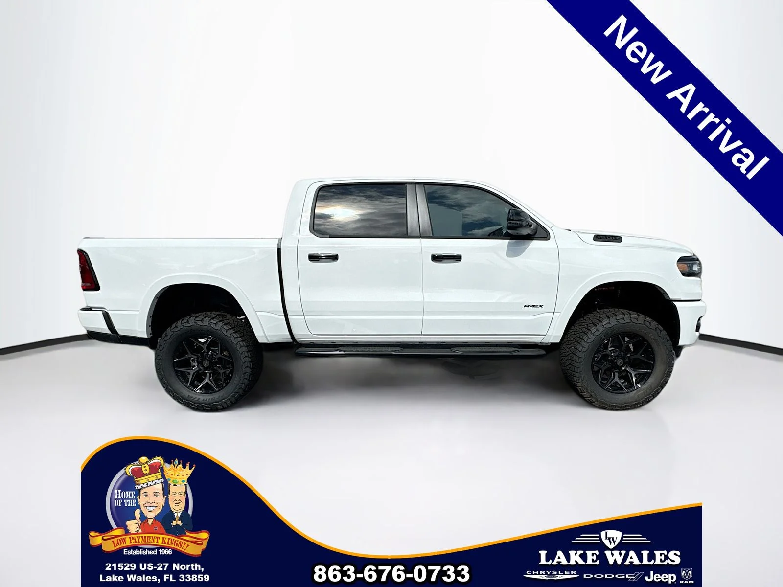 Certified Used 2025 White Ram Big Horn/Lone Star image 2