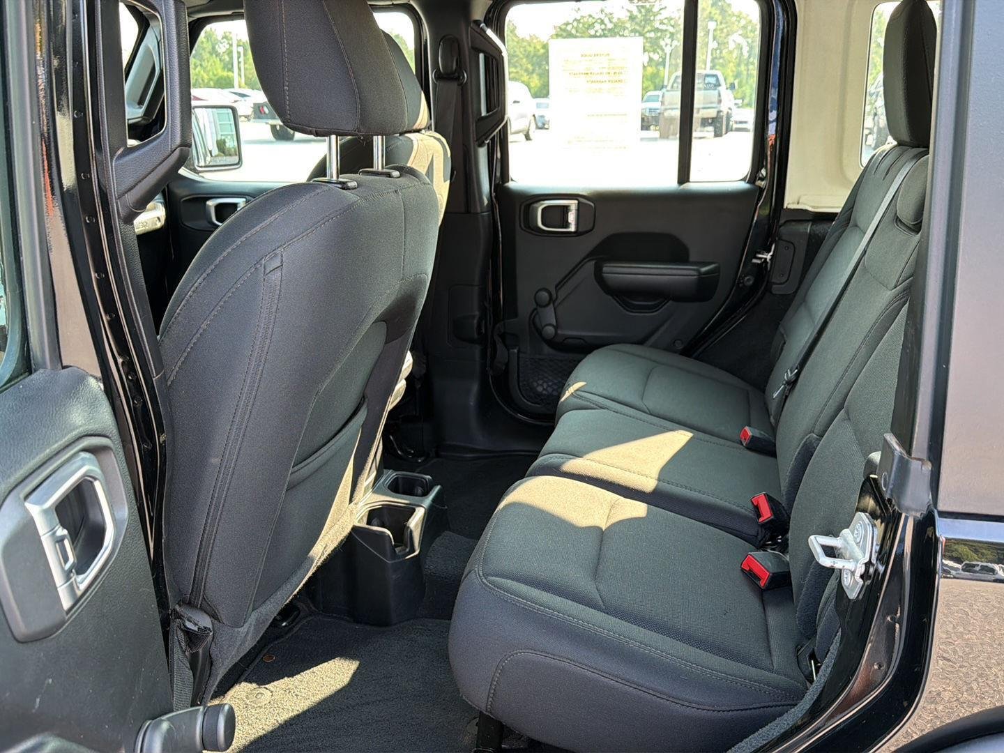 Used 2020 Black Clearcoat Jeep Sport image 11