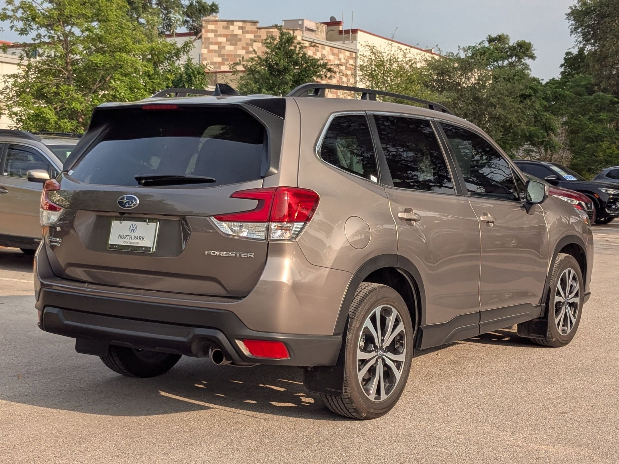 Used 2024 Brilliant Bronze Metallic Subaru Limited image 3