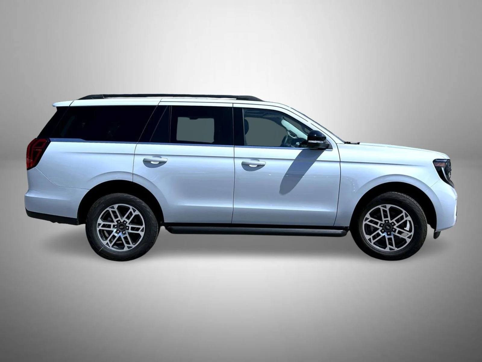 New 2026 Silver Ford Active image 4