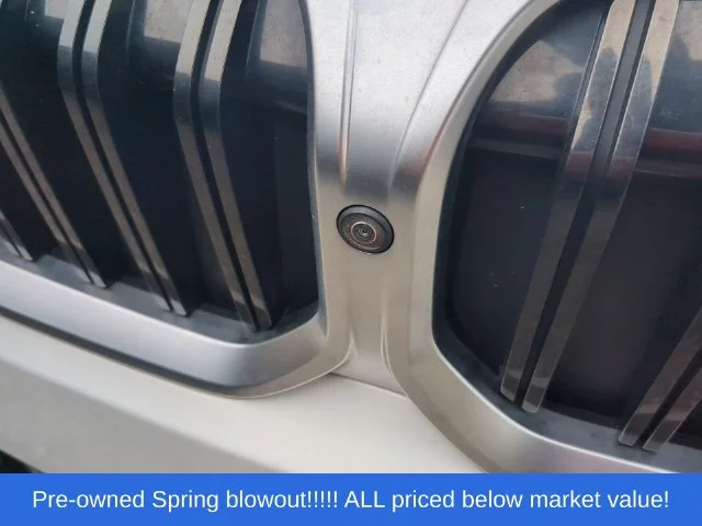 Used 2024 White BMW 330i image 11