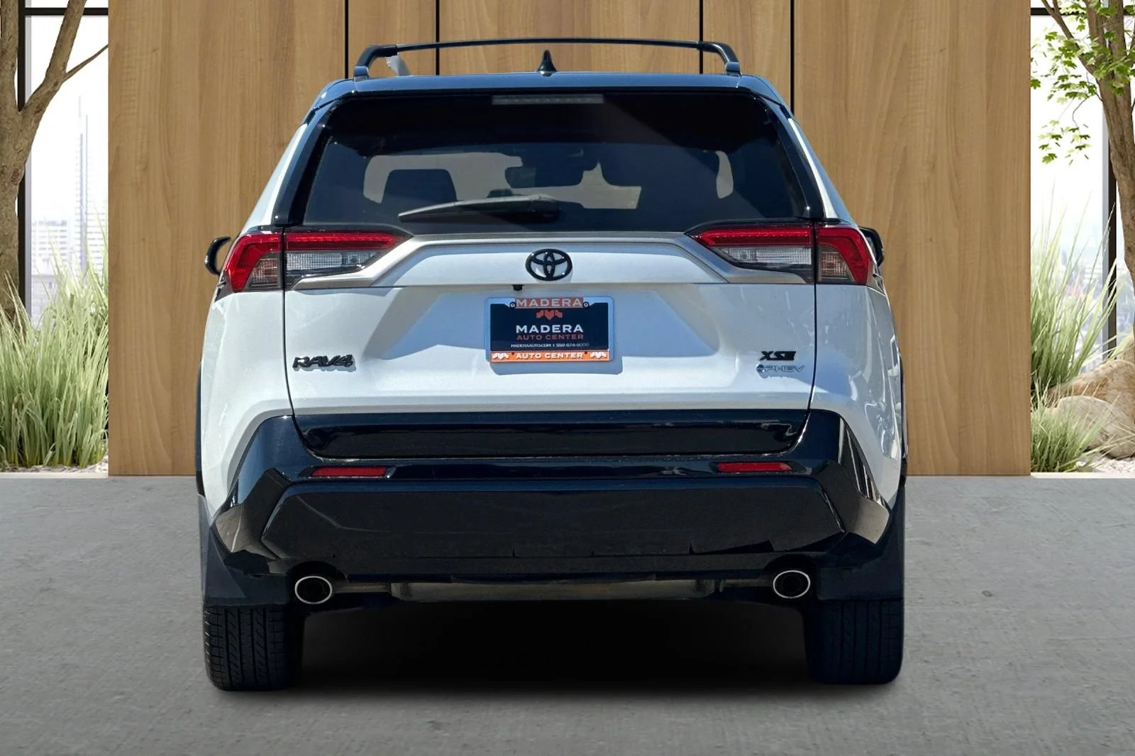 Used 2025  Toyota XSE image 5