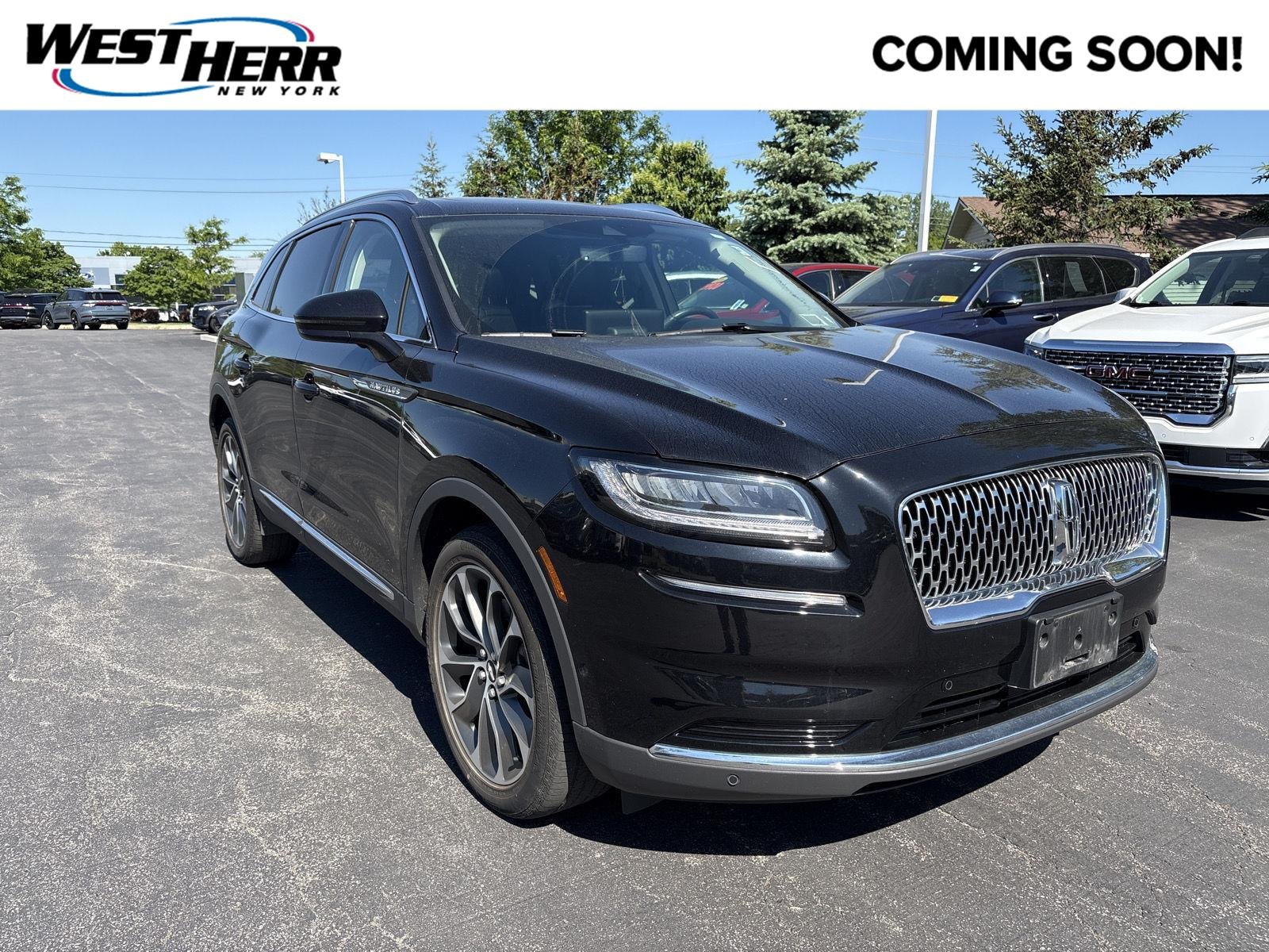 Used 2023 Infinite Black Metallic Clearcoat Lincoln Reserve image 1