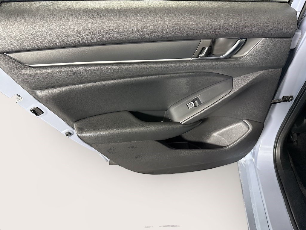 Used 2021 Lunar Silver Metallic Honda Sport image 22