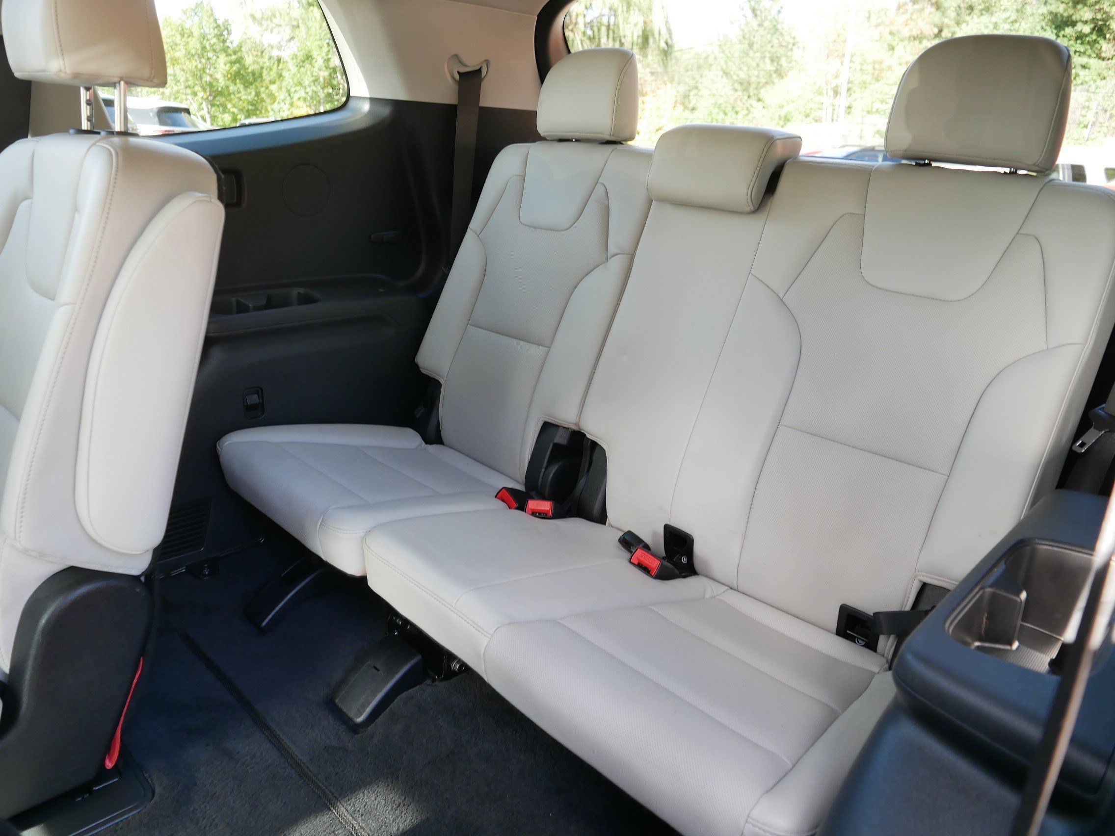 Certified Used 2024 Midnight Lake Blue Kia S image 37