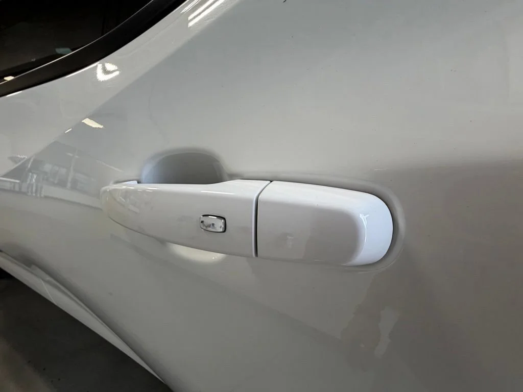 Used 2025 Summit White Chevrolet 2LT image 55
