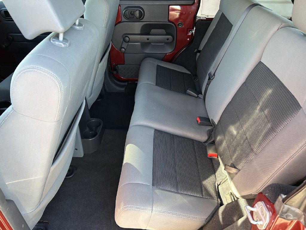 Used 2010  Jeep Unlimited Sport image 18