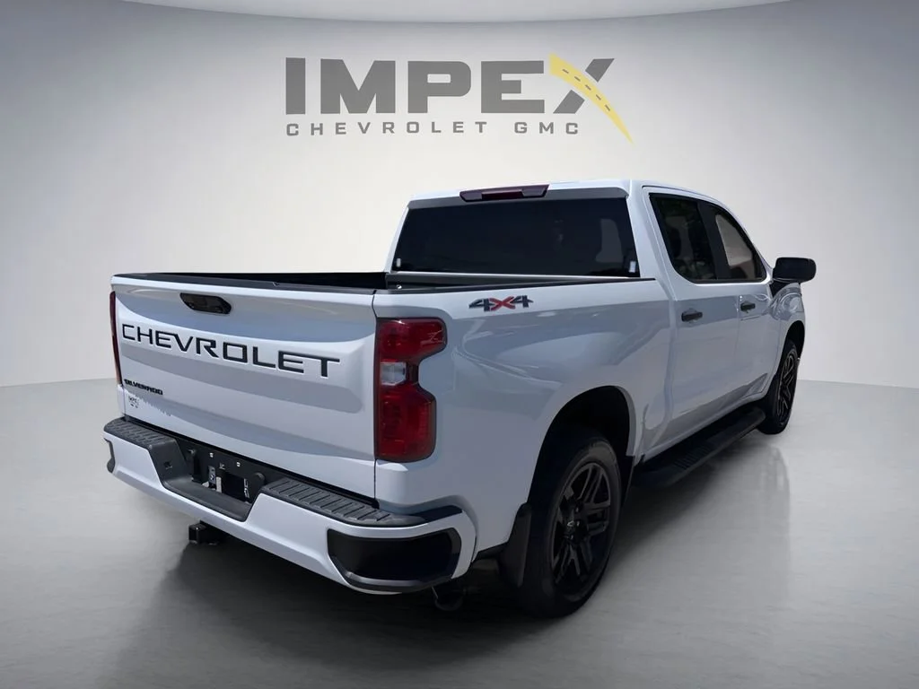 Used 2024 Summit White Chevrolet Custom image 5