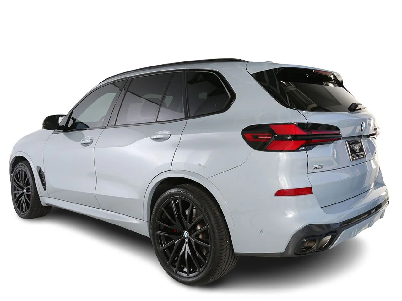 Used 2024 Gray BMW M60i image 11