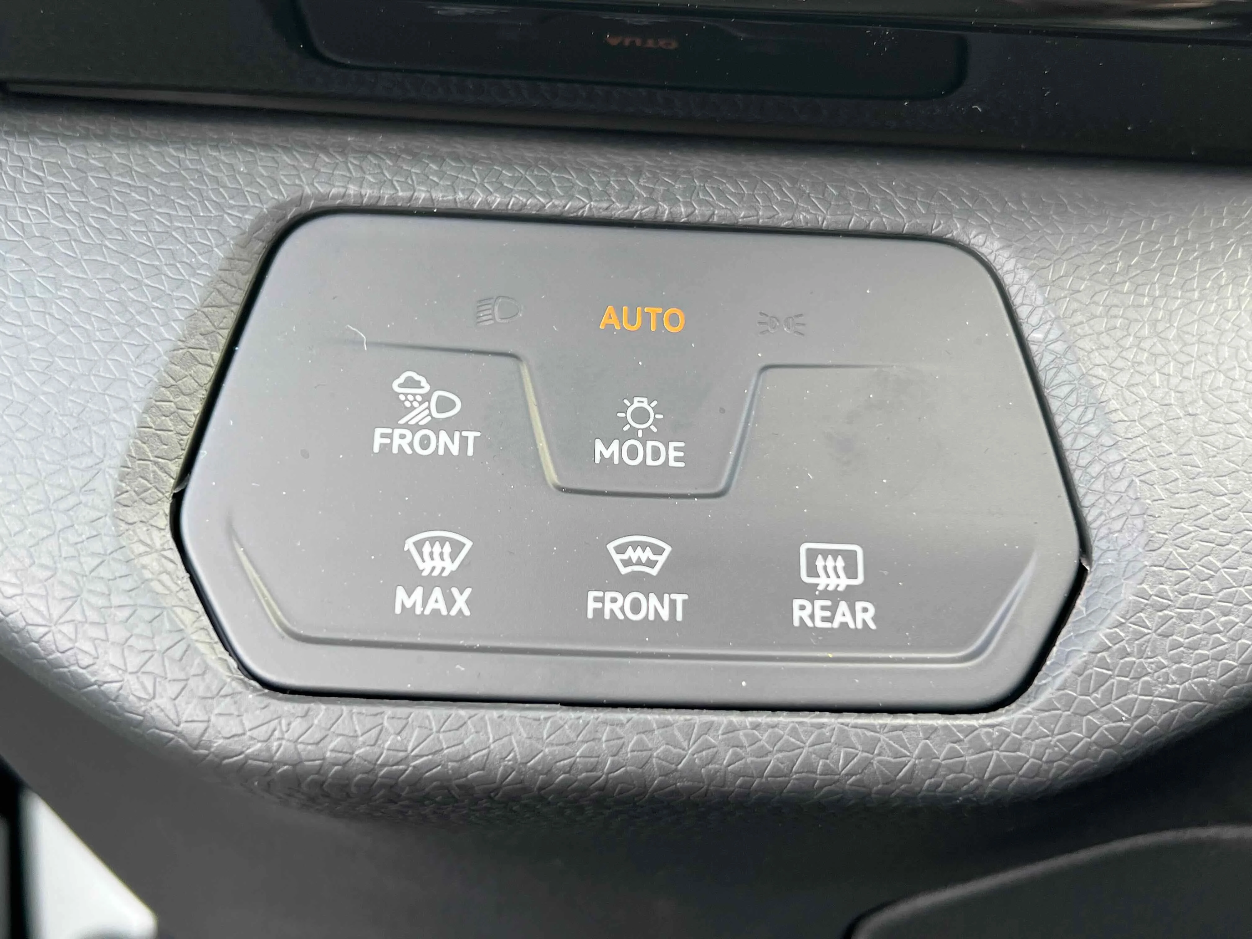 New 2026 Opal White Volkswagen Pro S Plus image 31