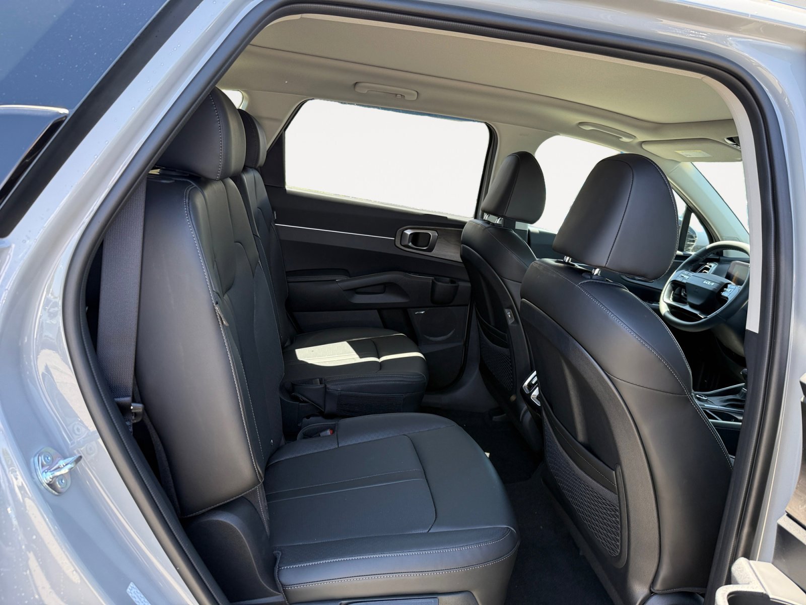 New 2026 Wolf Gray Kia X-Line EX image 18
